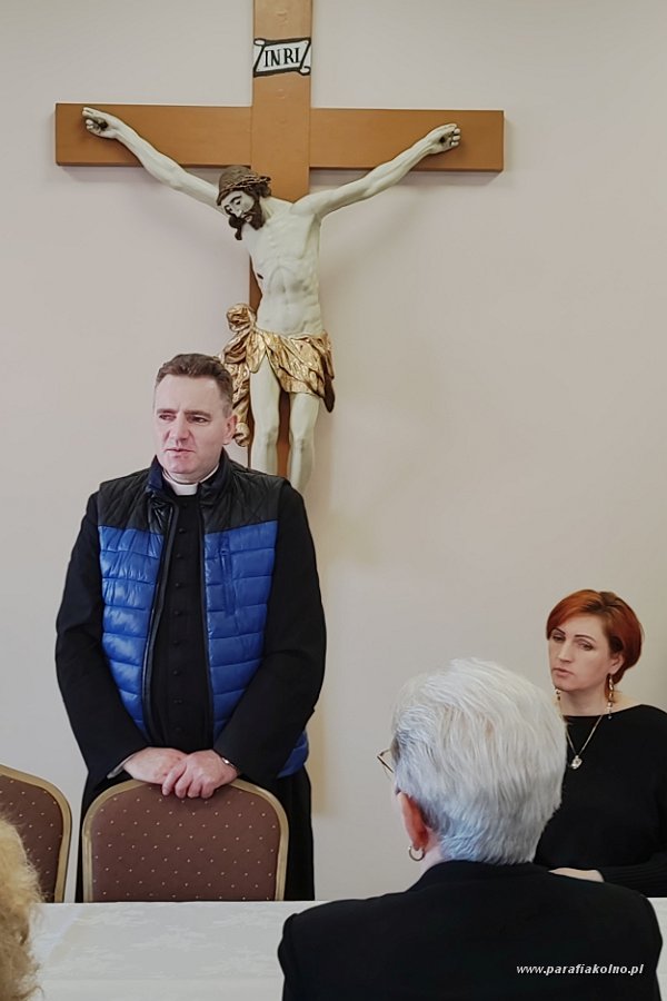 76 Katecheza ks. Andrzeja Mikuckiego.jpg